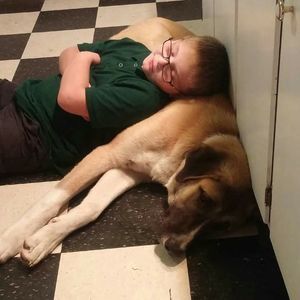 Meet your Posher, Allyson